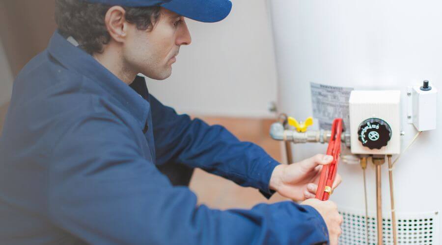 Professional Tankless Water Heater Installation in Clinton, OK
